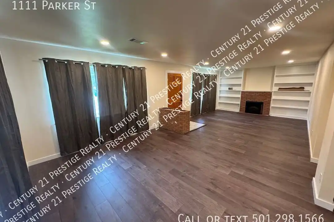 1111 Parker St - View 2