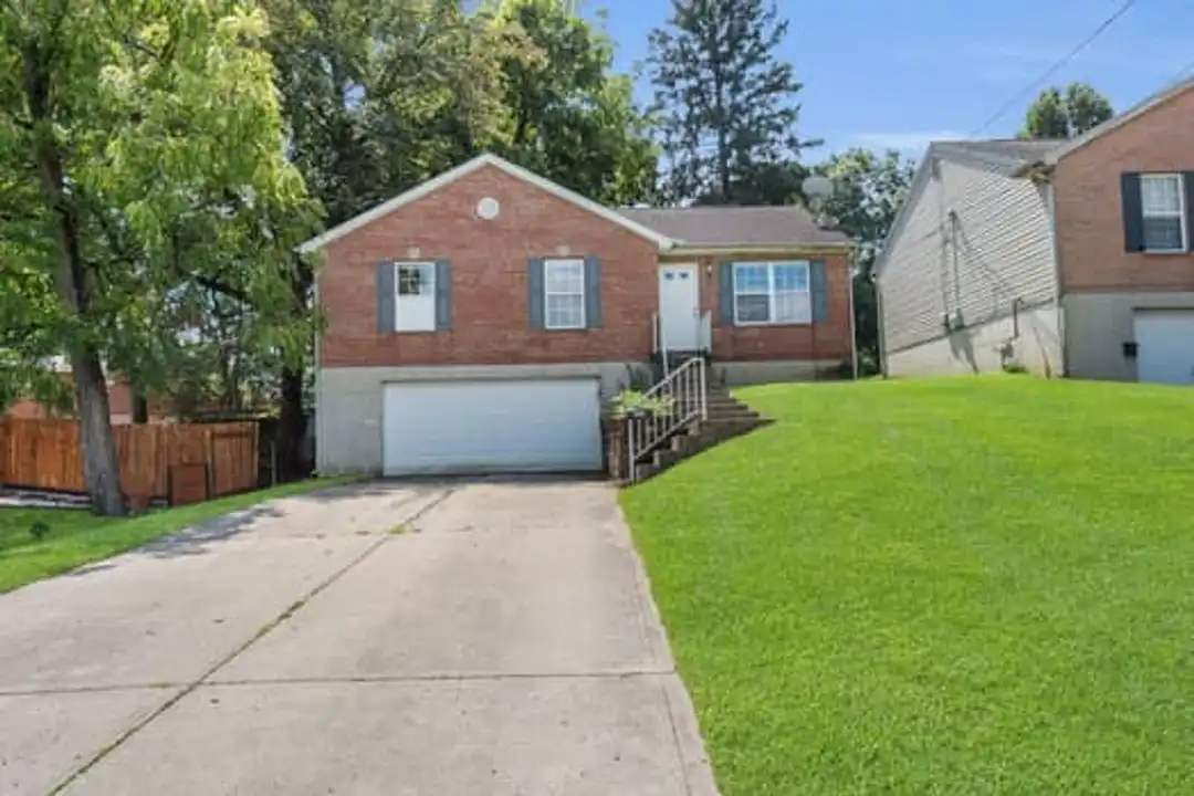 5691 Victoryview Ln – photo 1