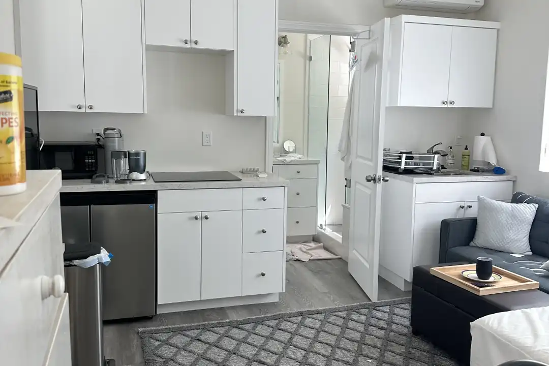 1010 8th St unit B - View 4