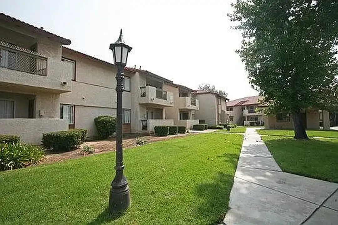Monarch Terrace – photo 1