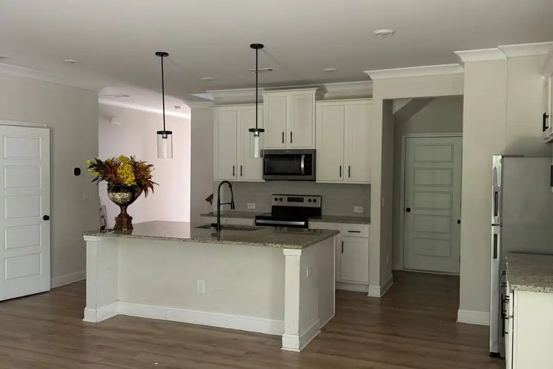 4473 Oakwood Rd unit Cypress Park - View 4