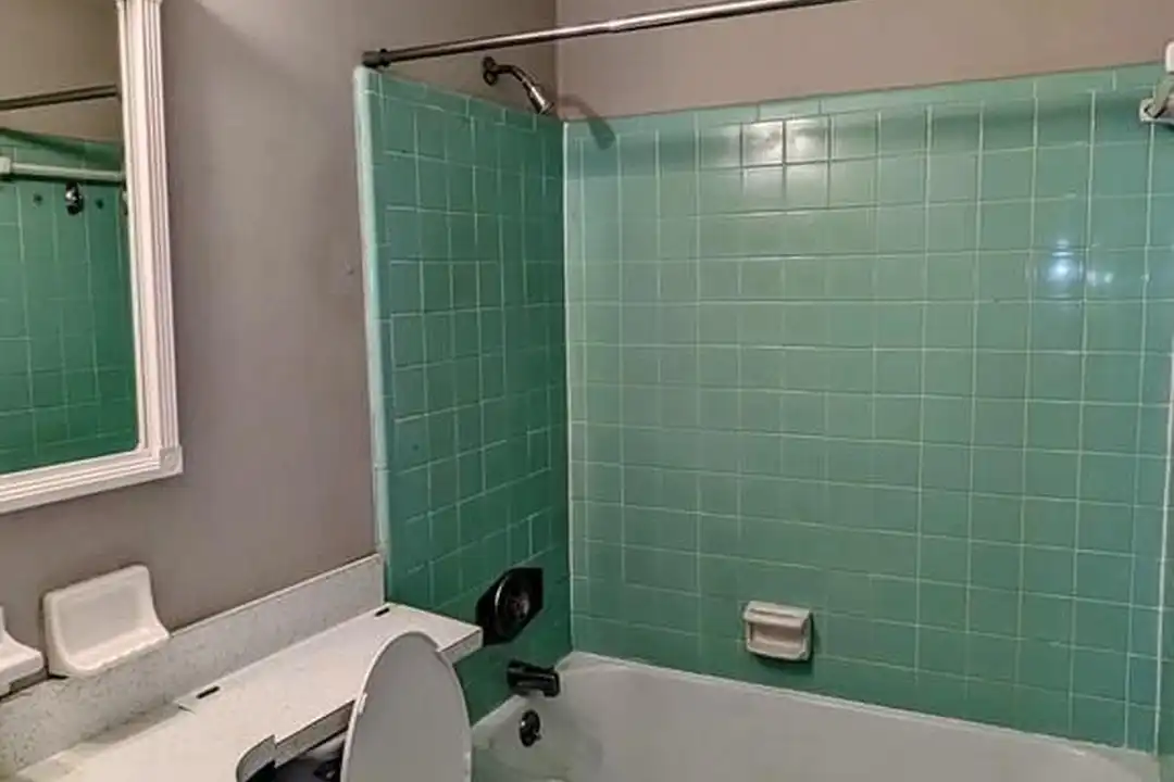 613 Franklin St - View 6