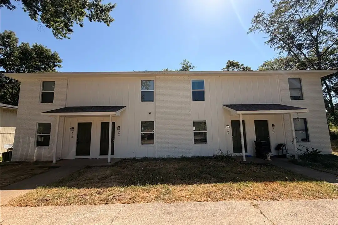 506 N Betty Jo Dr – photo 1