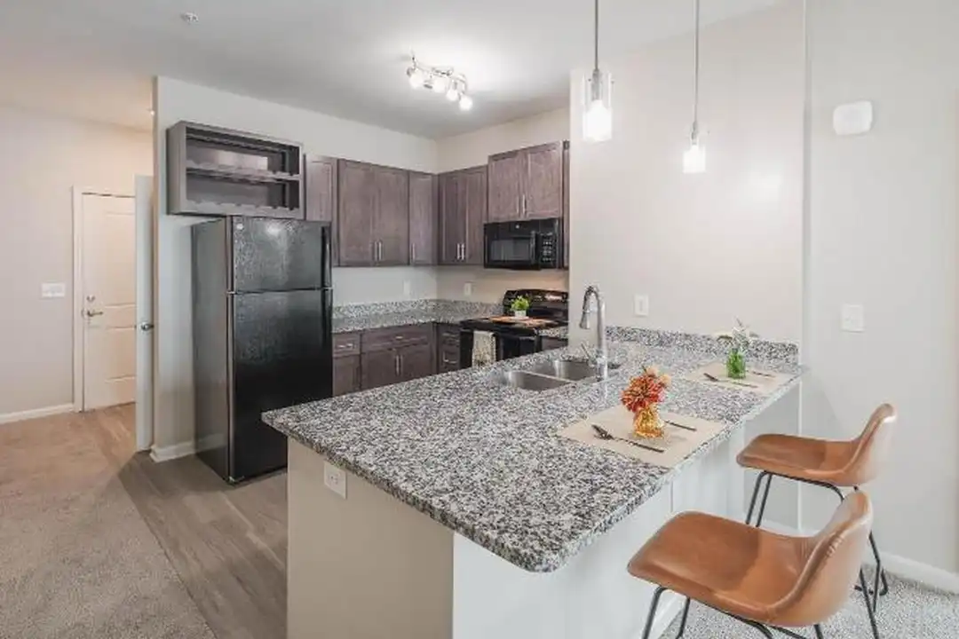 3340 Shipley St – photo 1 of 26