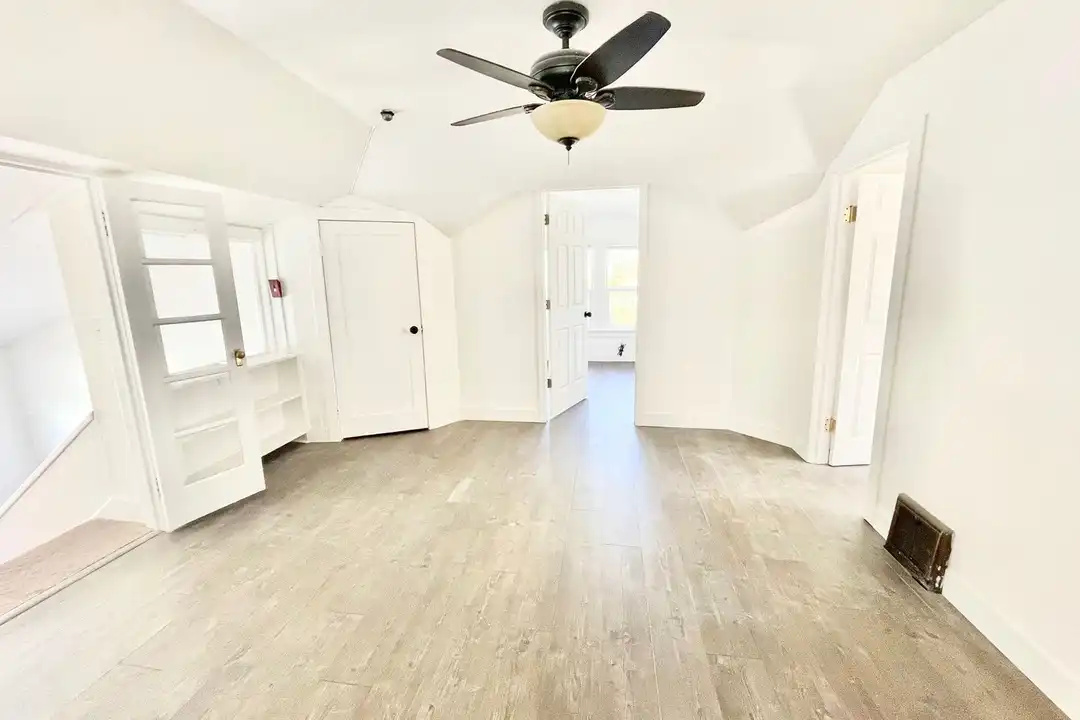 1411 W 9th Ave unit G – photo 1