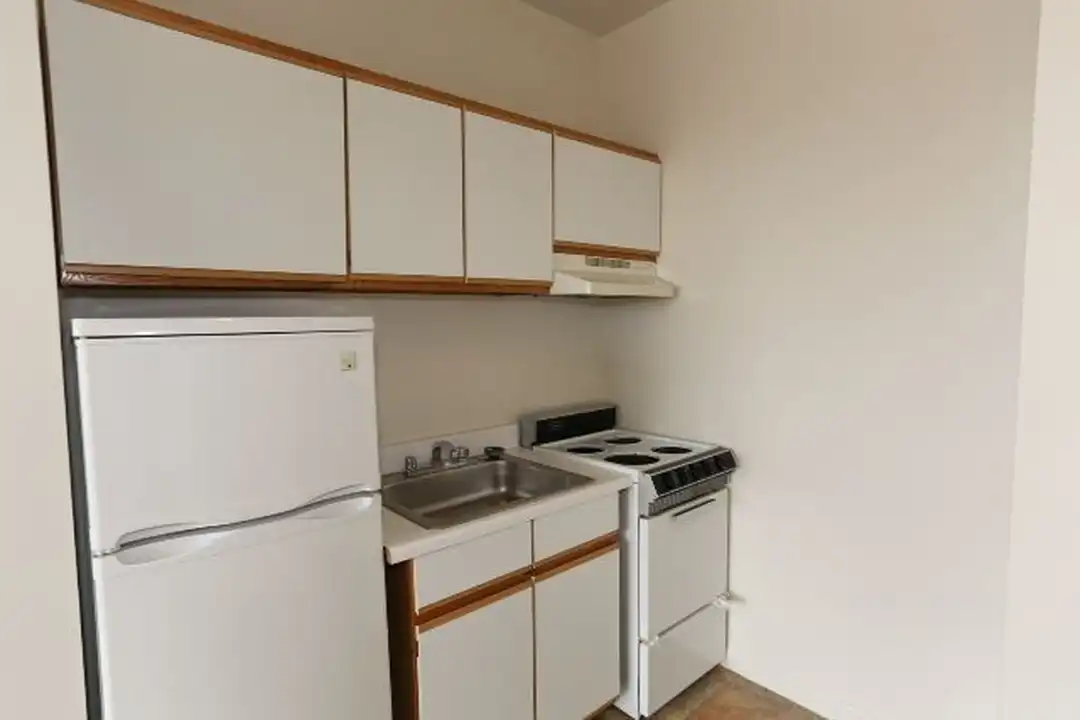 3957 Irving Park Rd unit D703 - View 2