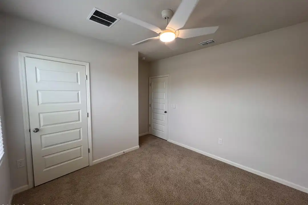 1394 Garabaldi Cir SE - View 4