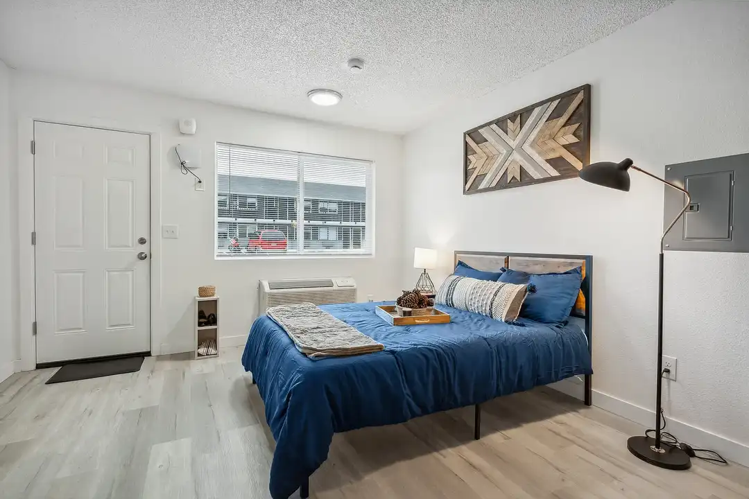 Cascade Ridge Apartments - View 4