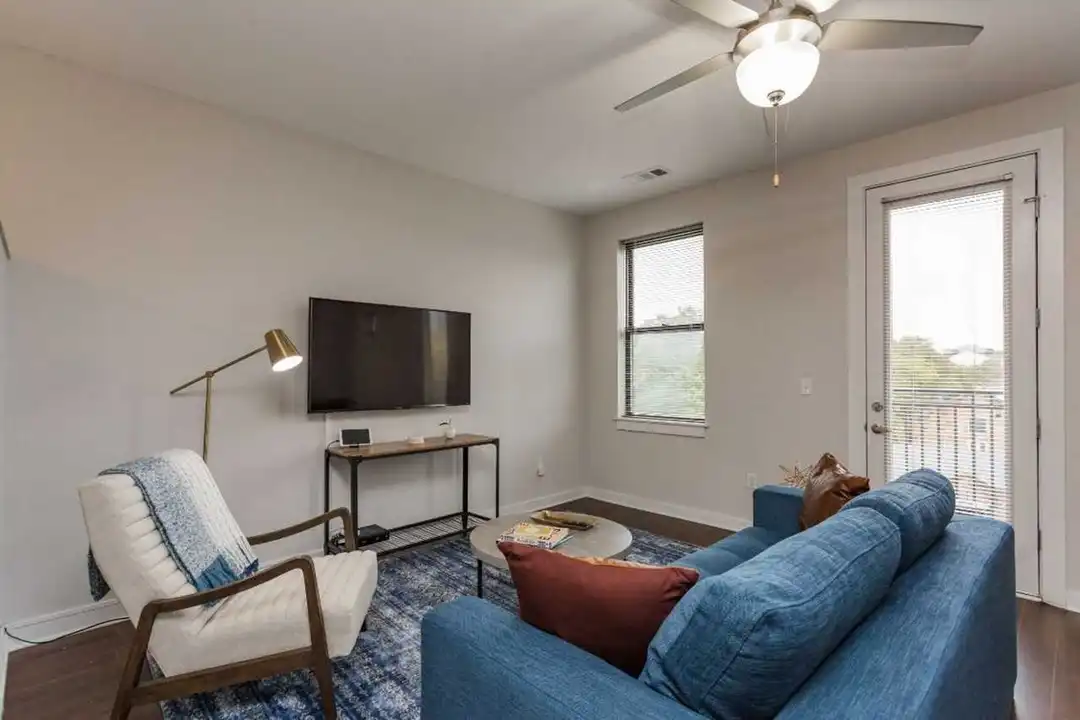 1016 18th Ave S unit 1014401P - View 3