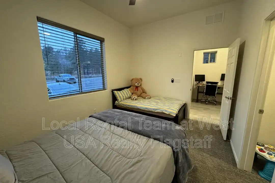 1650 E Ponderosa Pkwy unit # 120 - More