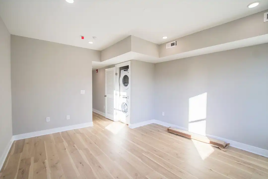 4926 Locust St unit 3R - View 5