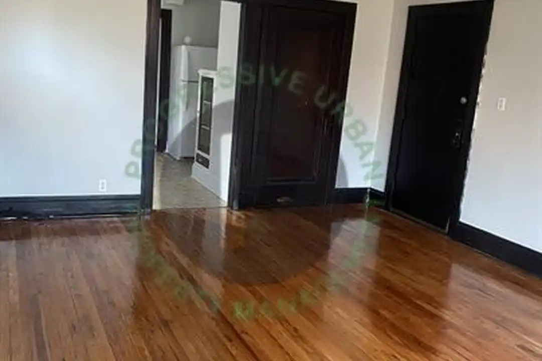1442 W 101st St unit 11 – photo 1