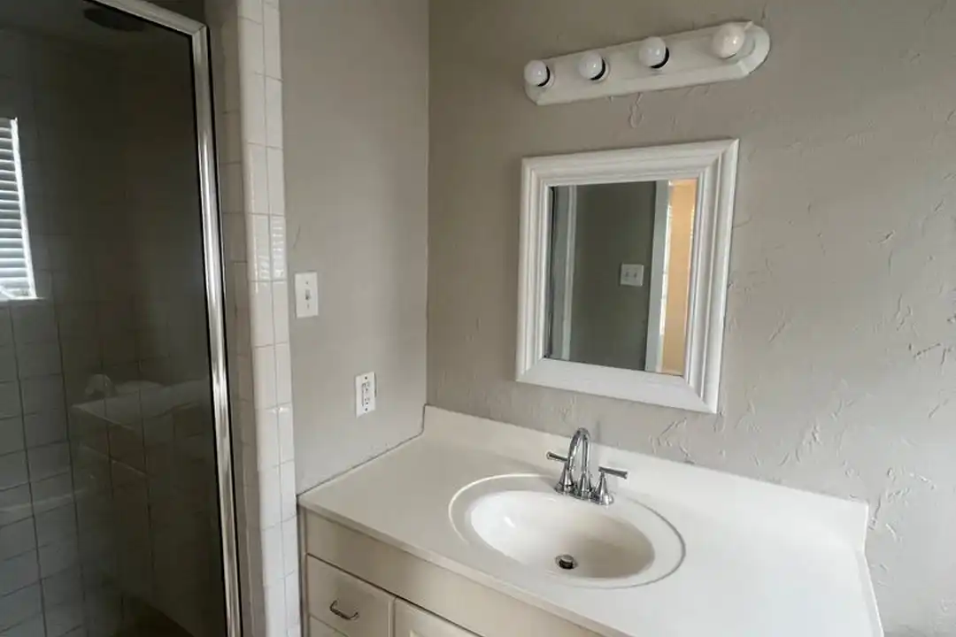 213 Cindy Ann St - View 6