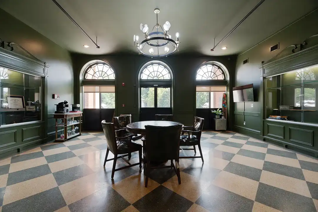 The Grad Luxury Apartments – photo 1 of 28