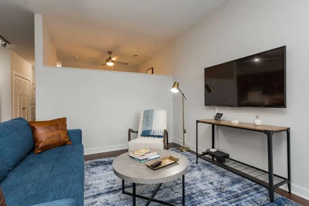 1016 18th Ave S unit 1014401P - More