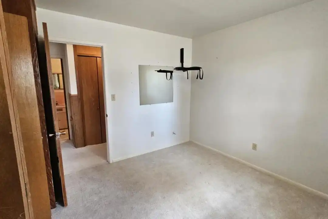 3254 Buena Vista Rd - View 6