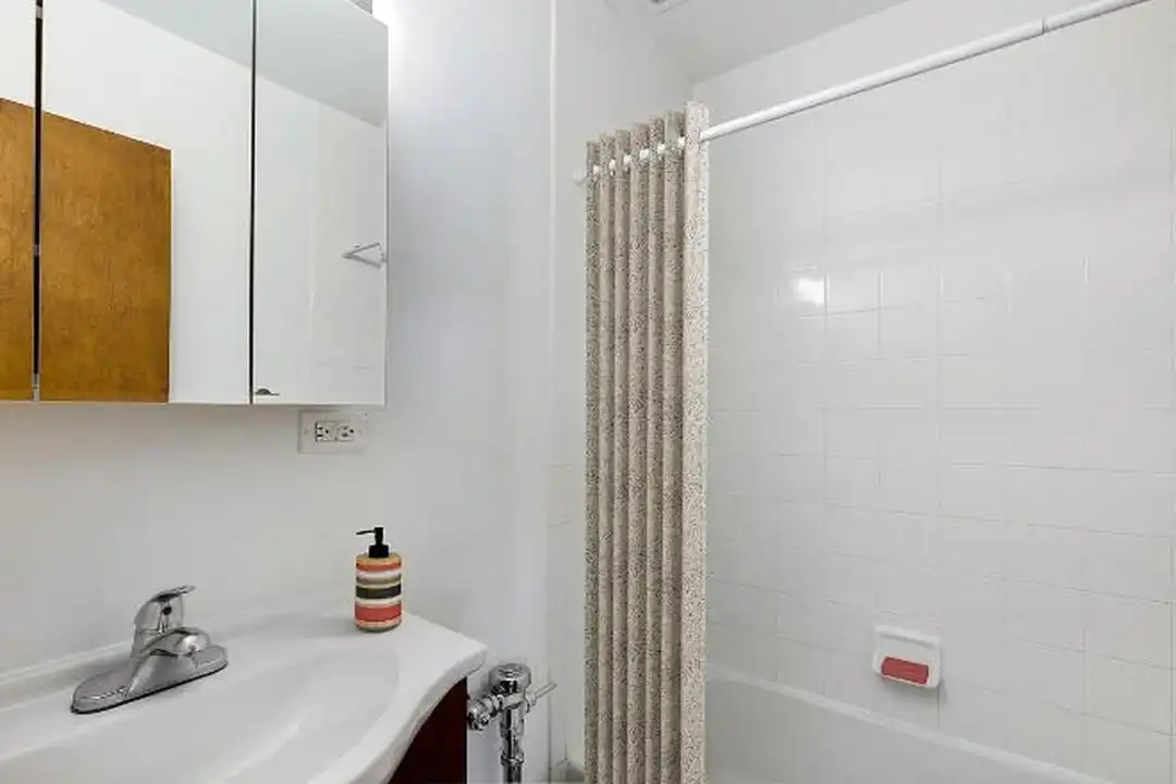 86 N Grant St – pohled 5