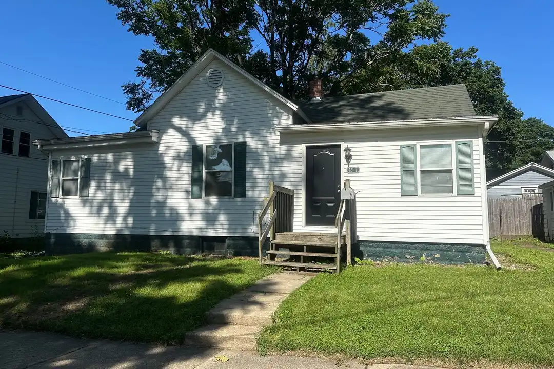 1607 N Roosevelt Ave – photo 1