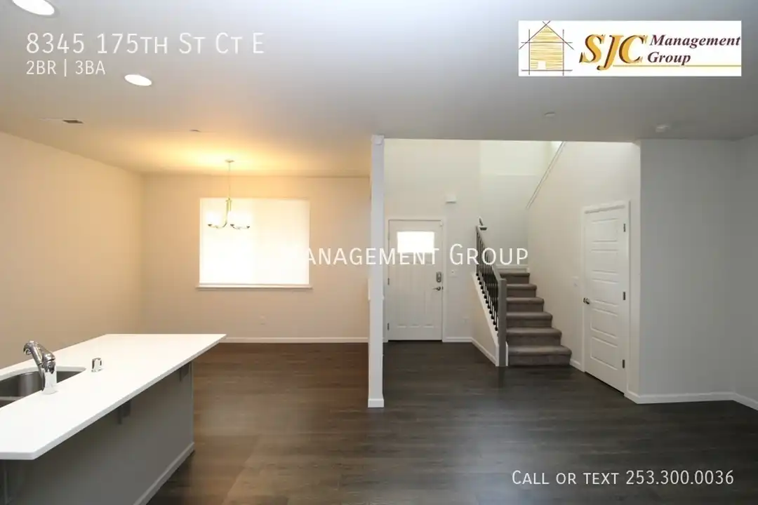 8345 175th St Ct E - View 3