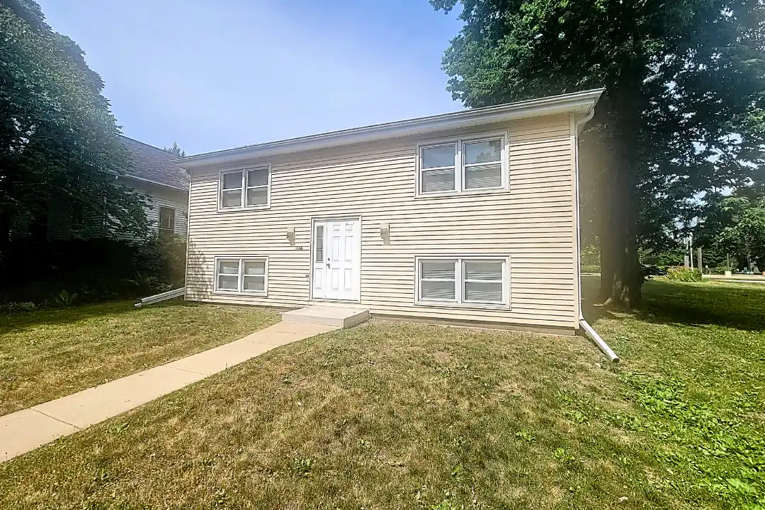 1106 N Mclean St unit Unit 1 – photo 1