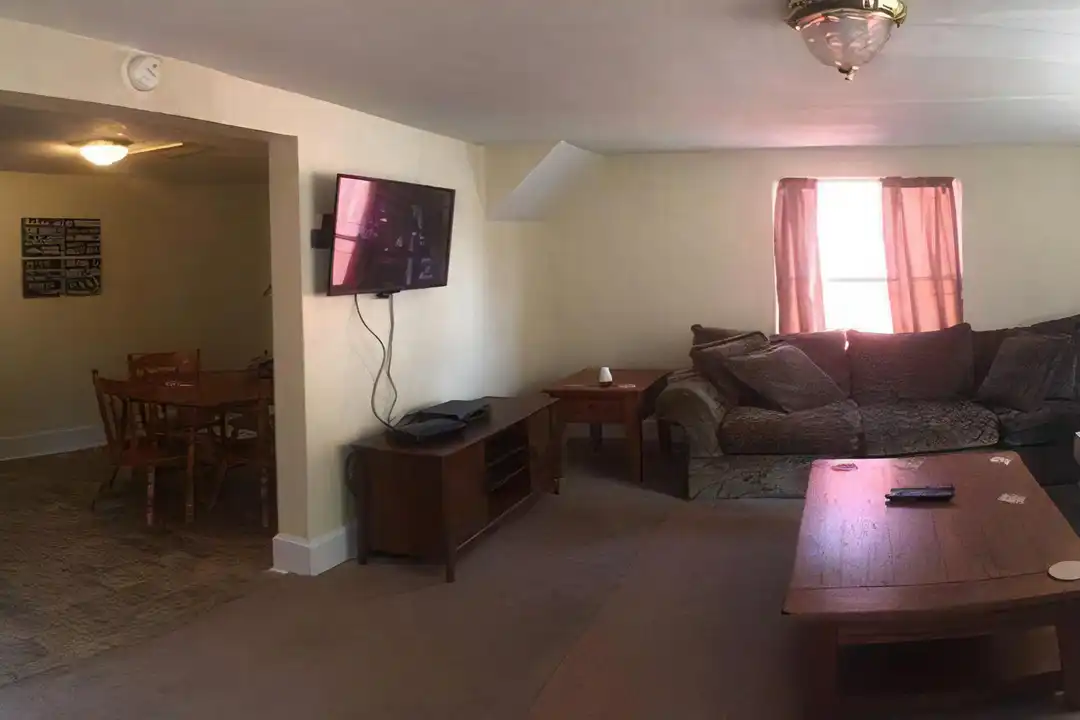 6 Coulson St – photo 1