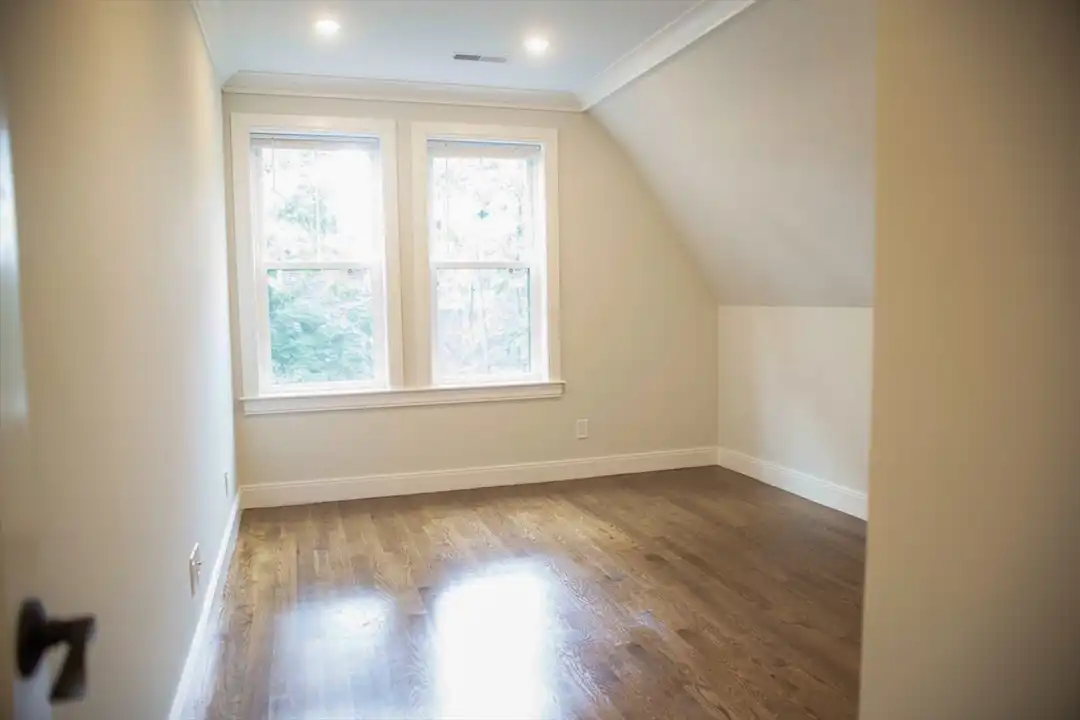 53 Quint Ave unit 3 - View 6