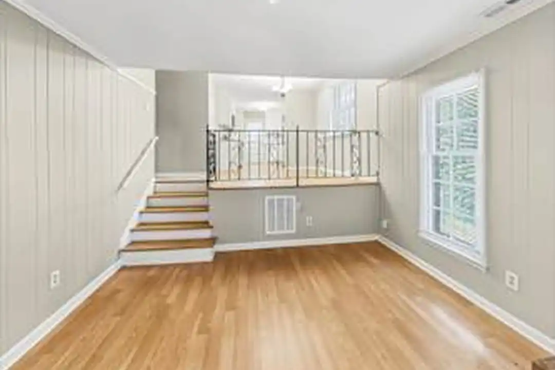 217 Elkhound Ct - View 6