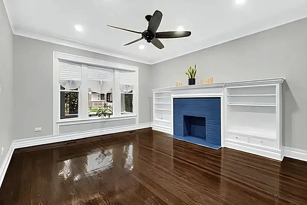 7819 S Morgan St unit 2 - View 4