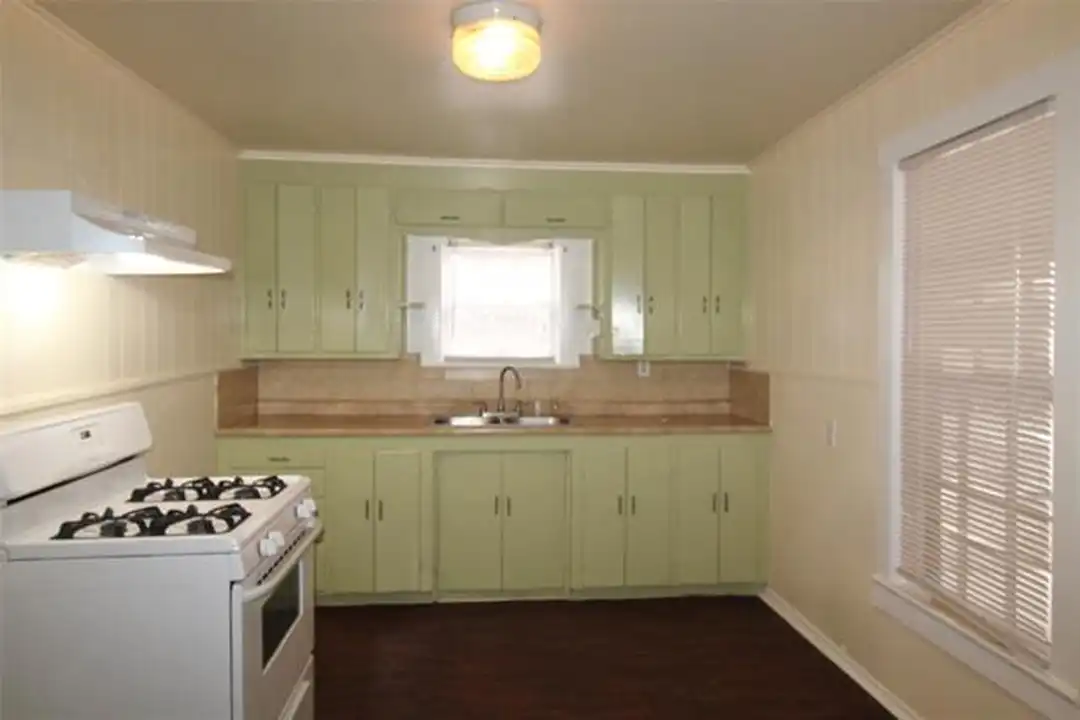 421 M.L.K. Jr Blvd - More