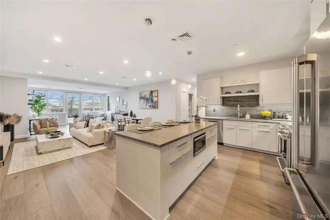 101 Searing Ave #508 – photo 1 of 21