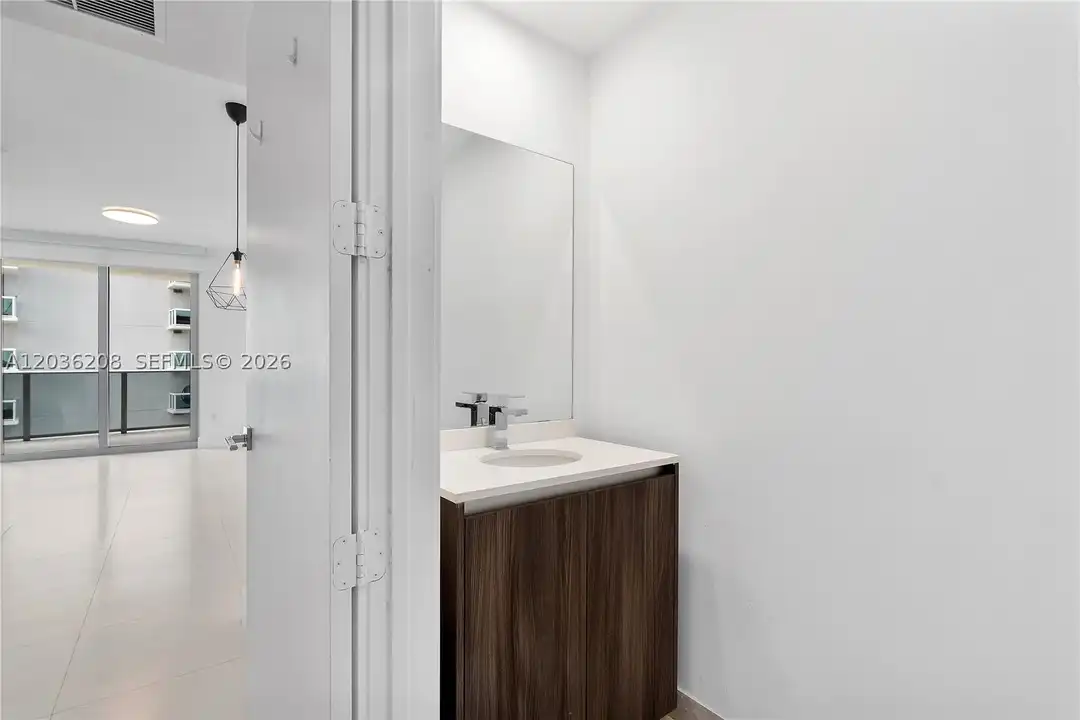 488 NE 18th St #1805 - View 5