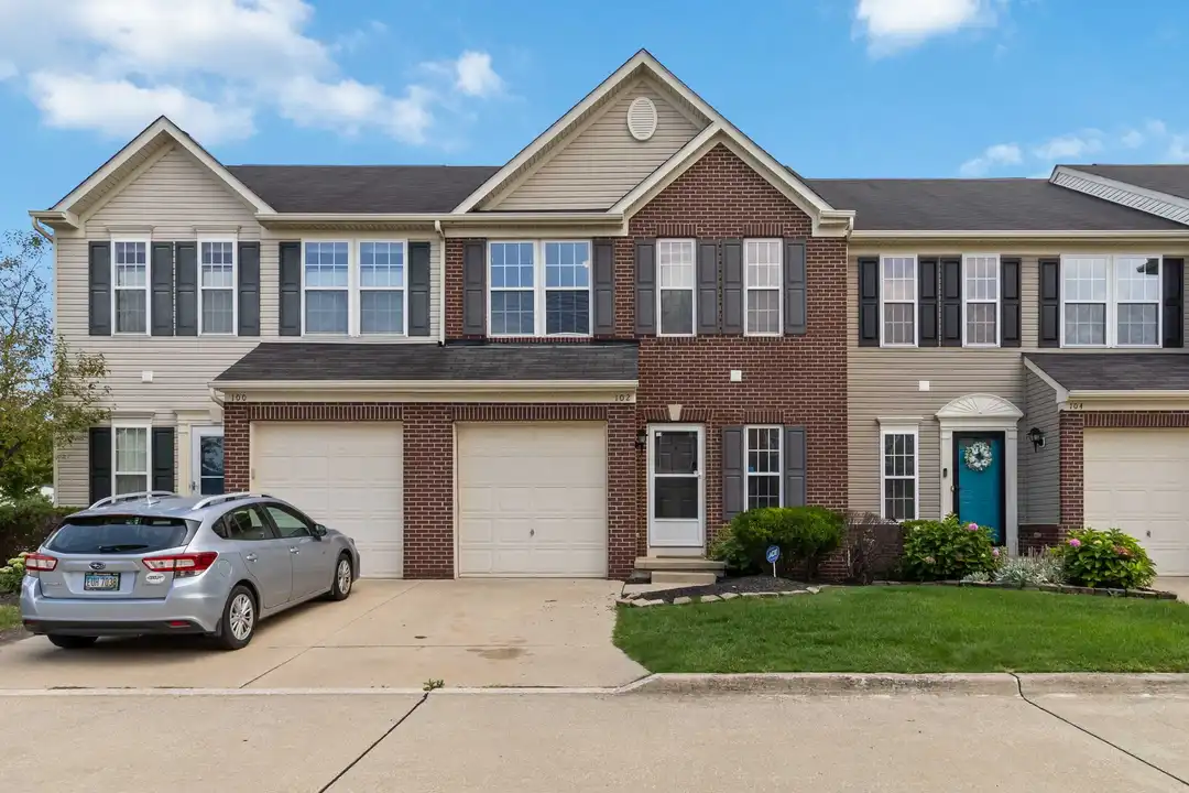 102 Yellowstone Ct – photo 1
