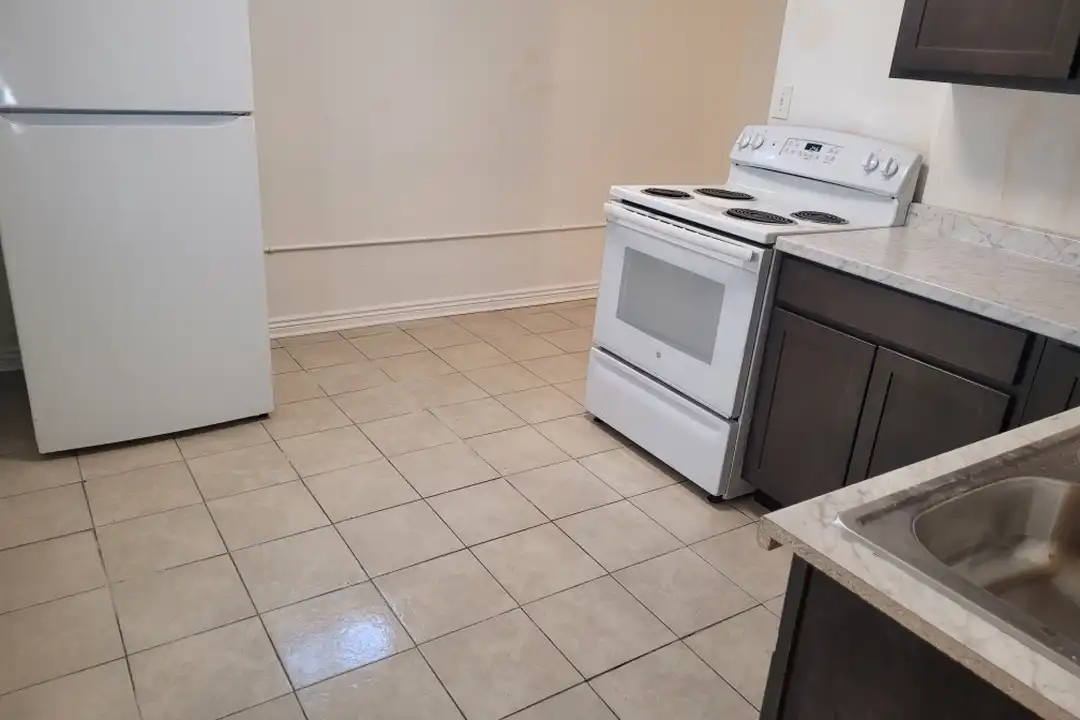535 S Quitman St unit B – pohled 4