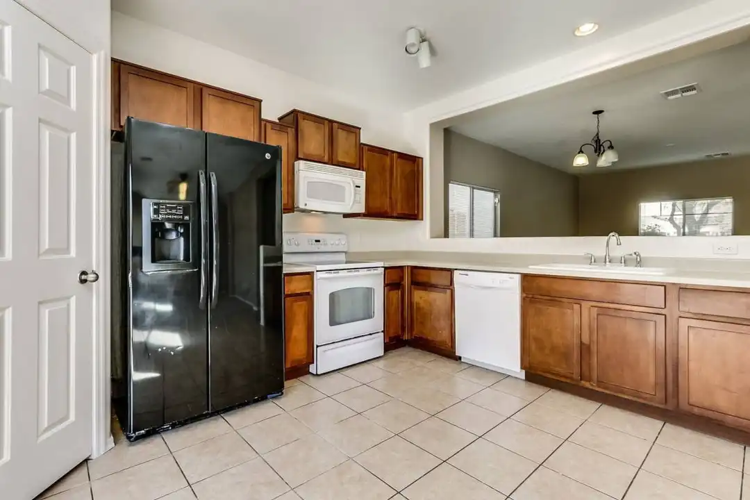 5413 W Apollo Rd - View 6