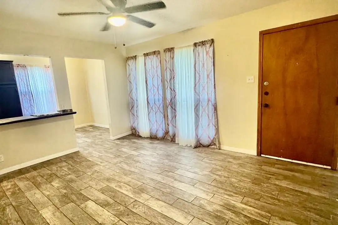 2709 Milo St - View 5