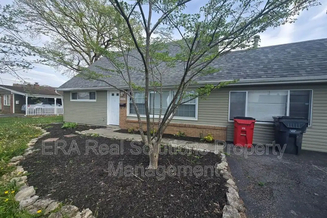 2906 Woodgrove Dr – photo 1