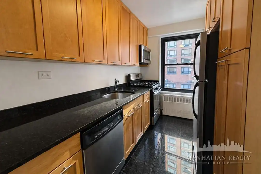 145 4th Ave unit 8F - More