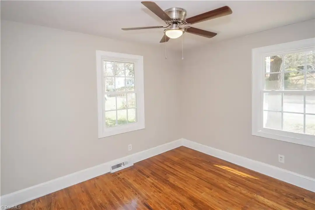 1919 Maryland Ave - View 6
