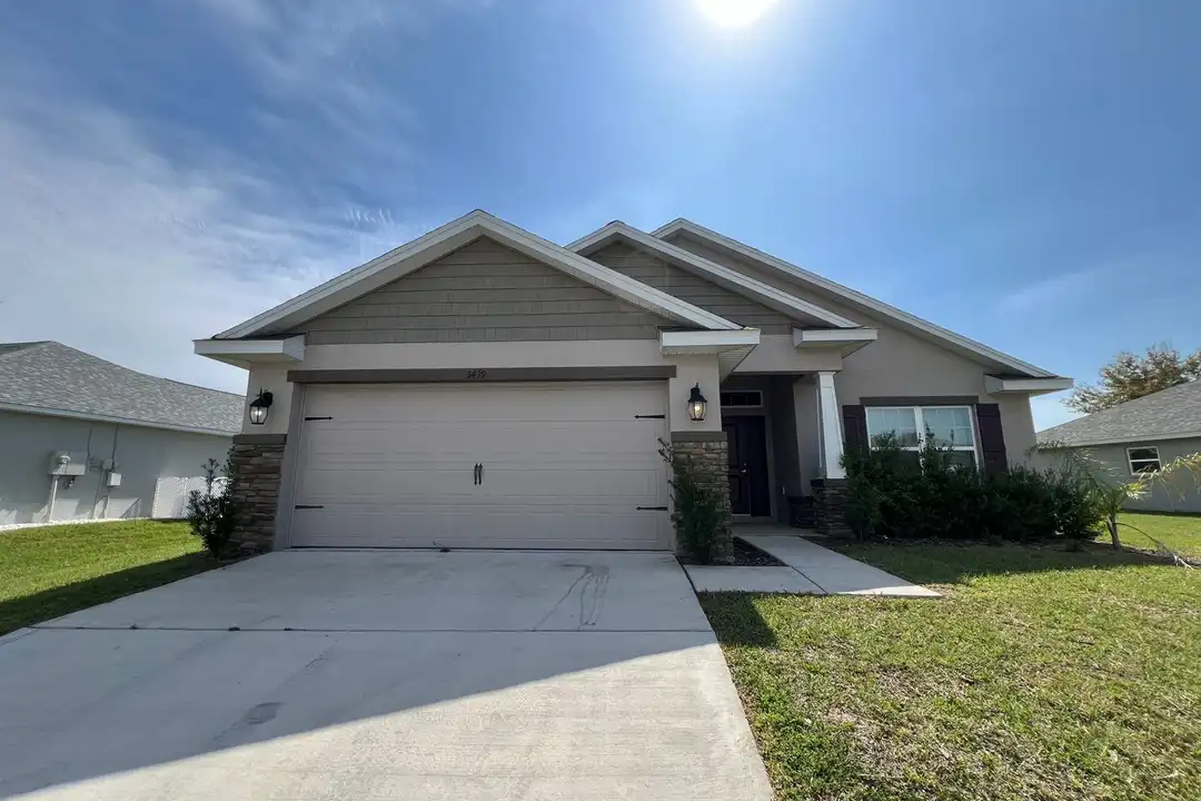 3439 N Burroughs Path – photo 1