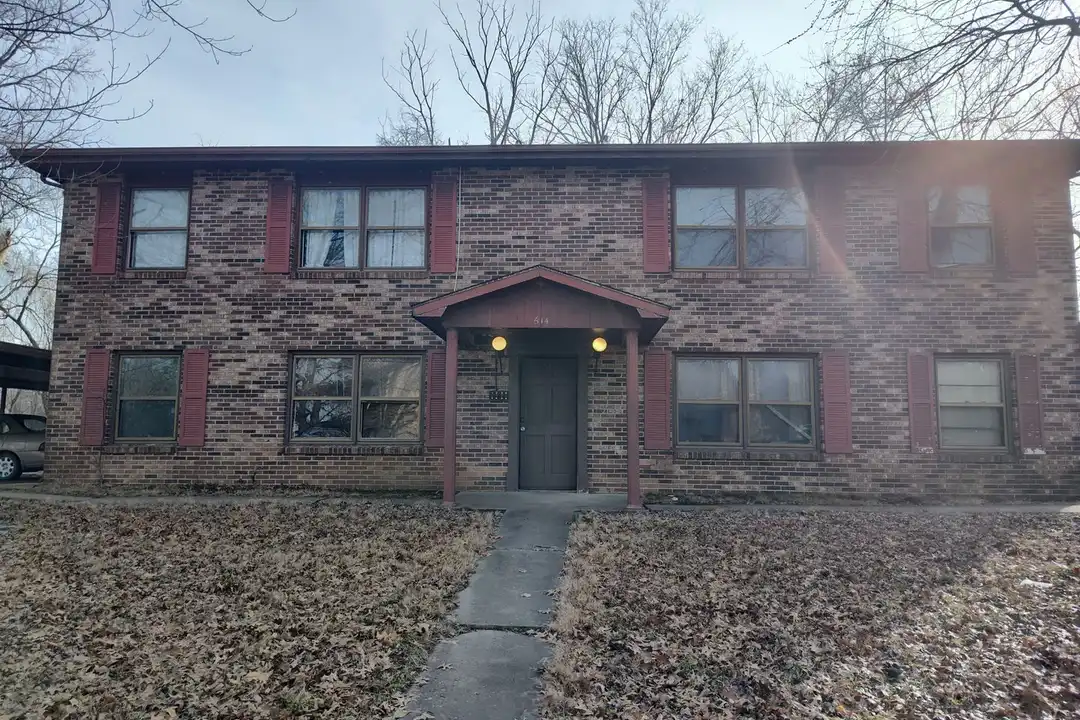 614 Boxwood Dr unit Apt 3