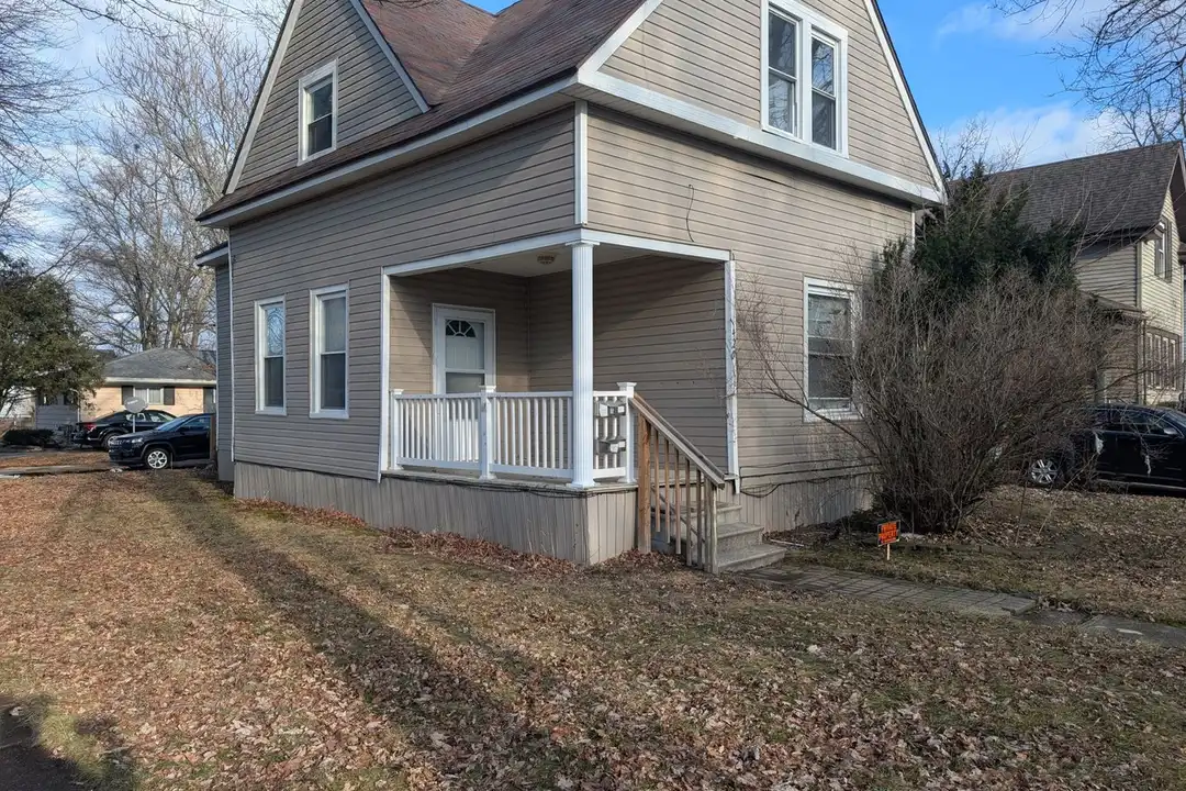 1420 Adams St – photo 1