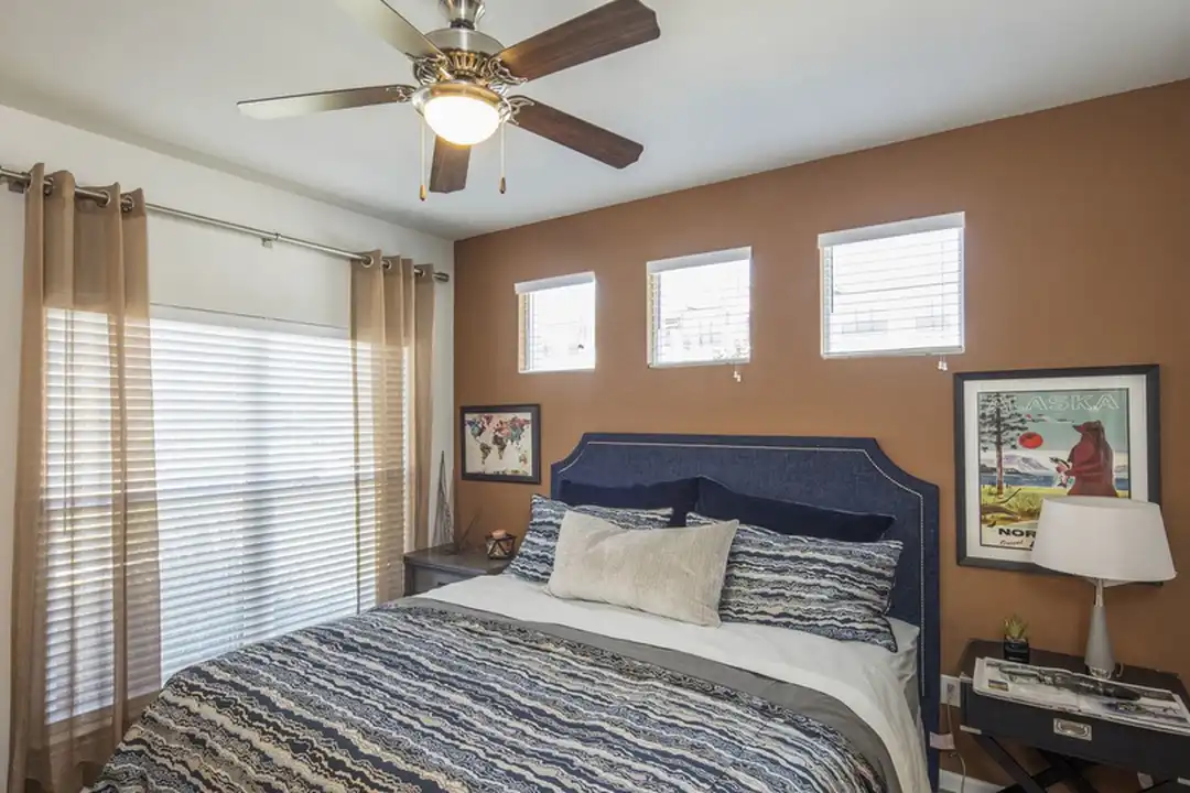 721 W Slaughter Ln unit # 518 - View 4
