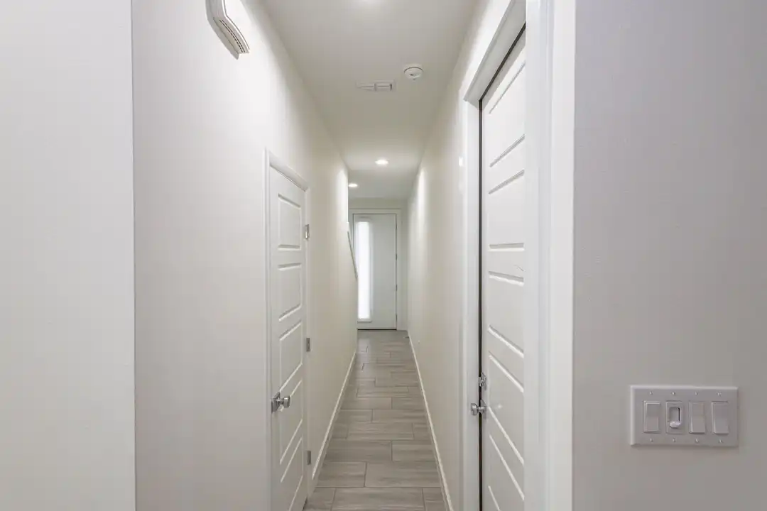 423 Deer Path Lp - View 6