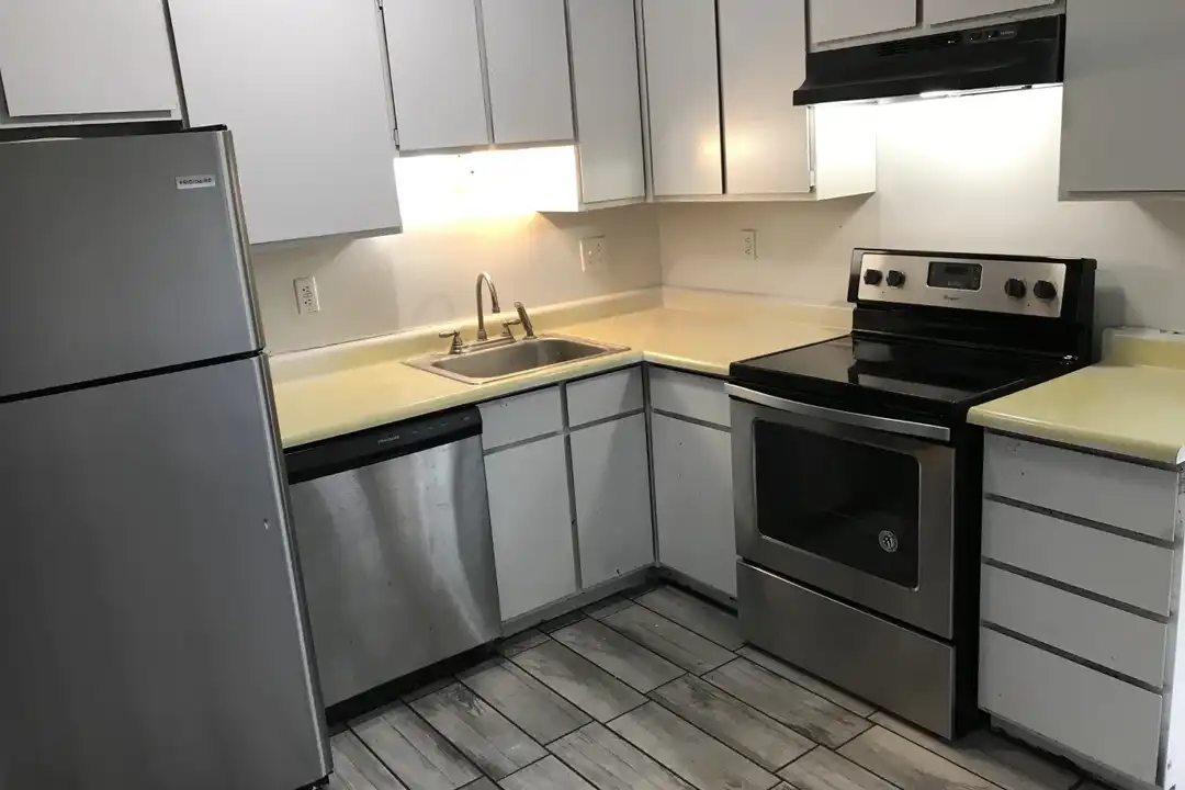 705 Bunker Hill Rd unit # 1 – photo 1 of 6