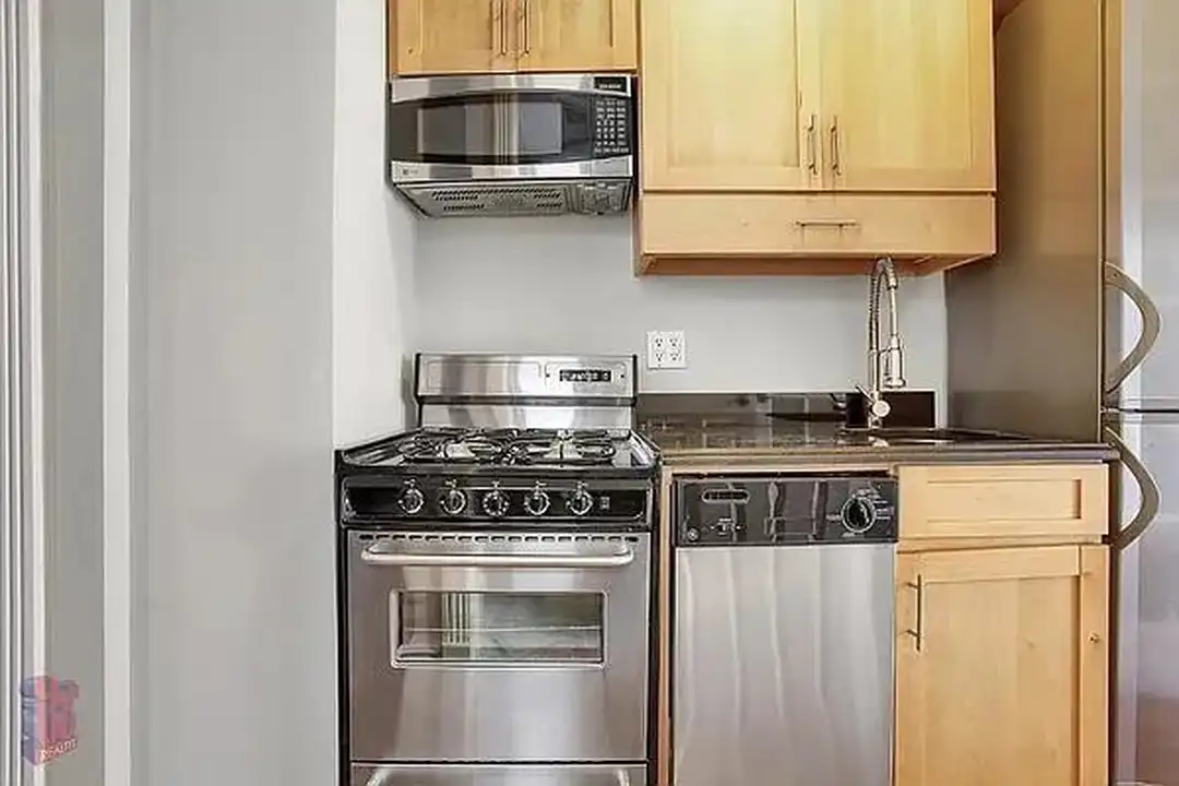 Apartment in New York, East Village, Manhattan - View 5