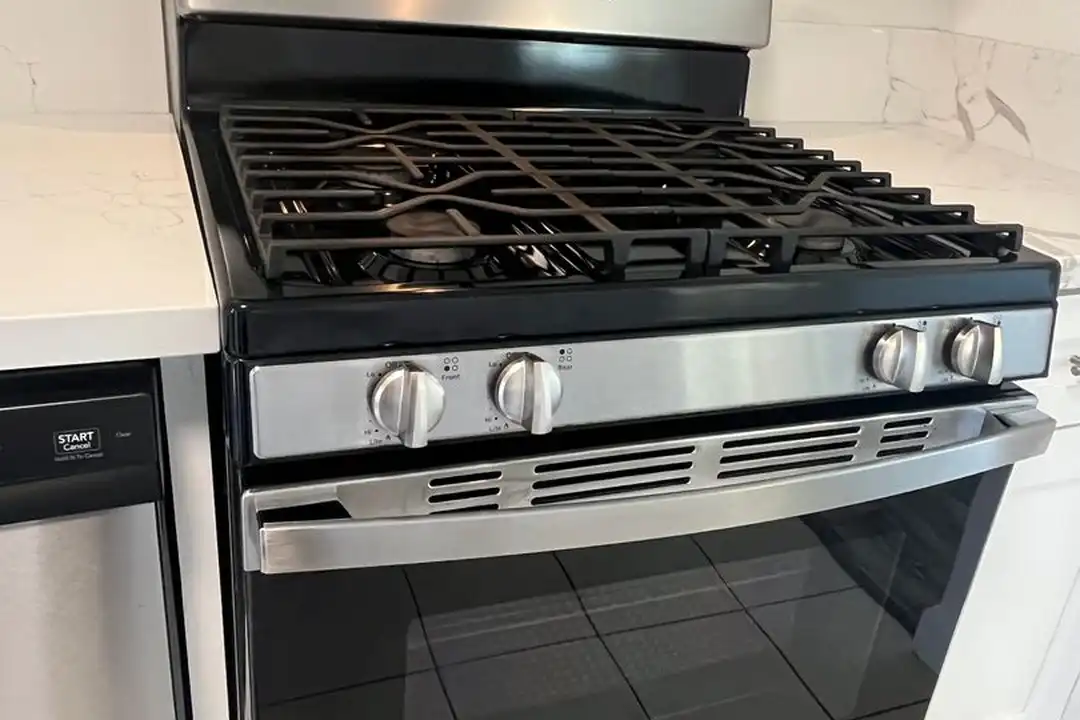3941 Birch St unit 3945 - More