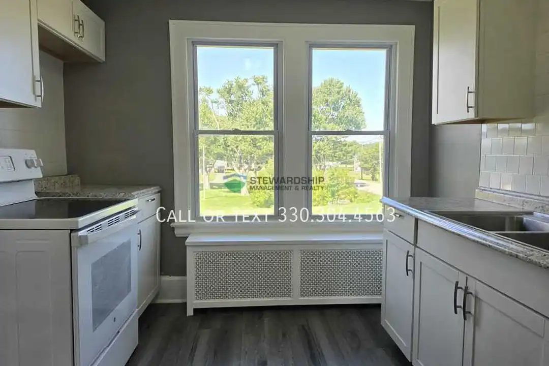 12990 Lincoln Way W – photo 1 of 27