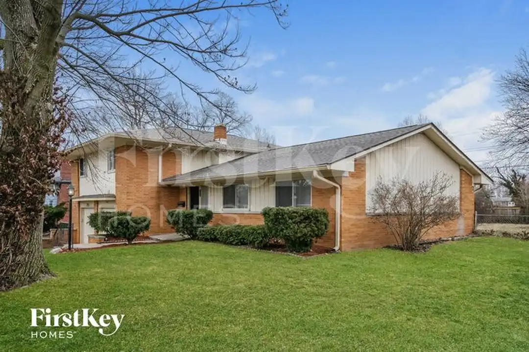 5503 Moonlight Dr - View 2