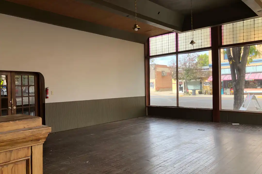 201 W Main St unit 11 - View 2
