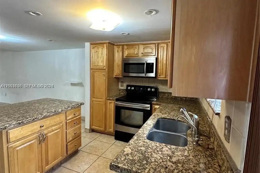 551 NW 82nd Ave #502 - View 5